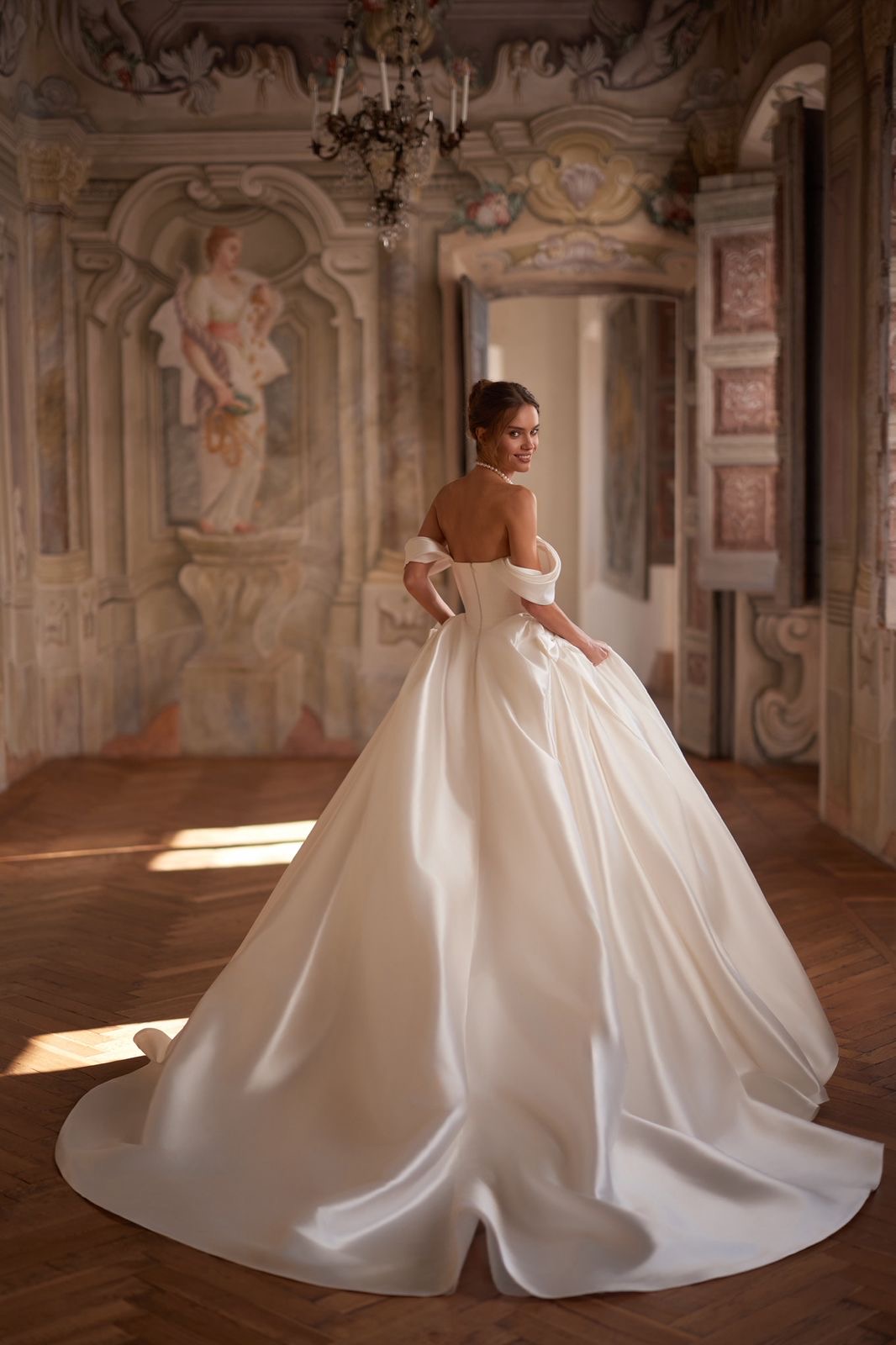 fe27a02e-1c12-48f5-bd89-b78215e433bd